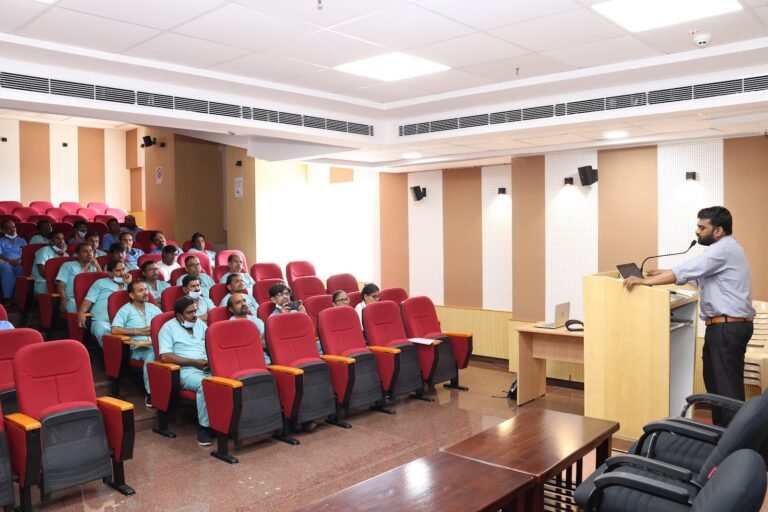 Seminar hall during the blood gas session at BLDE Hospital